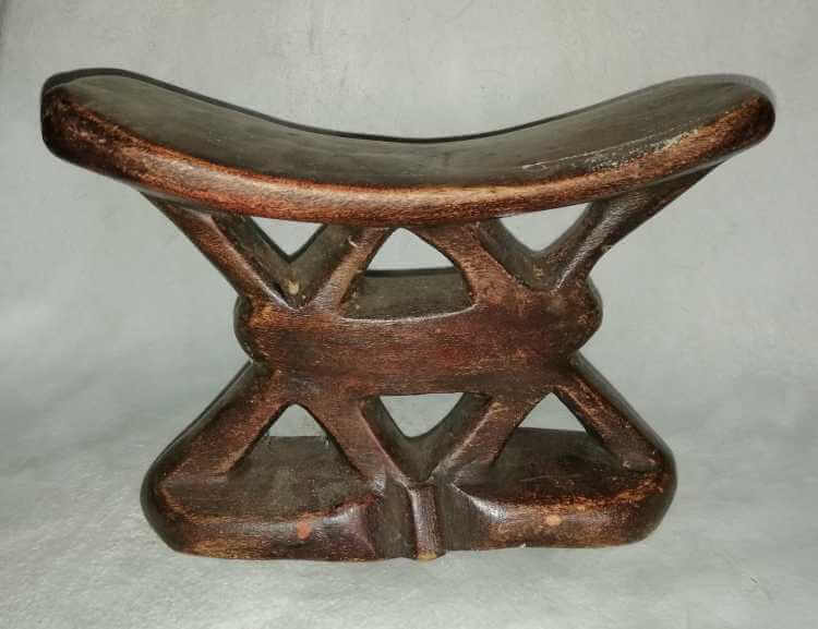 African wooden headrest Nkishi power statatue headrest