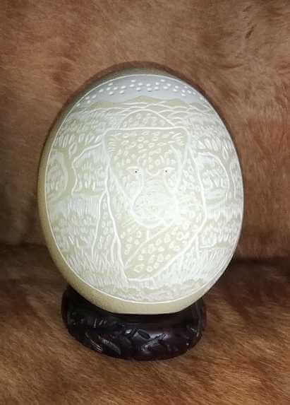 African animal carved ostirch egg Carved ostrich egg - Leopard