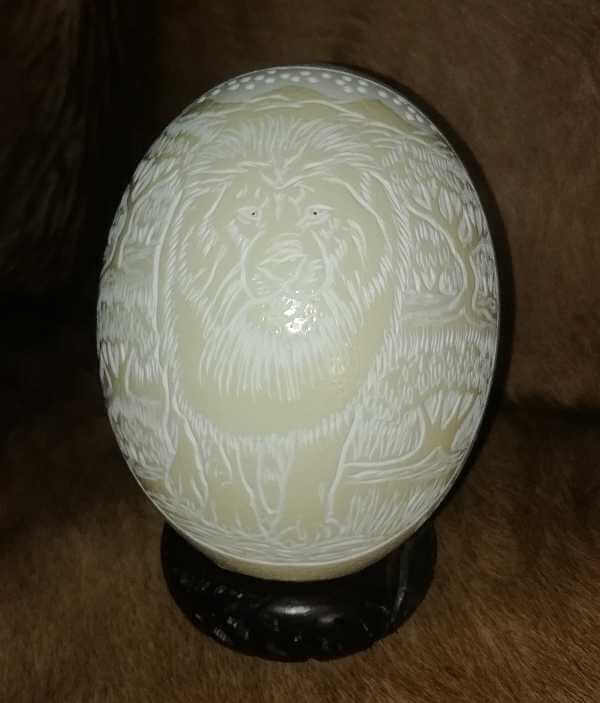 African animal carved ostirch egg Carved ostrich egg - Lion