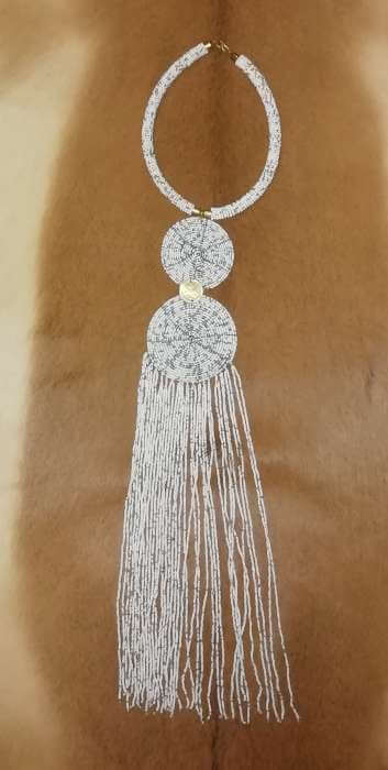 Zulu necklace - red African Zulu beaded necklace