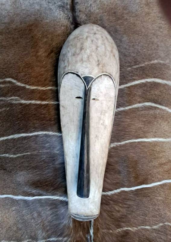 African black and white Fang mask African black and white Fang mask
