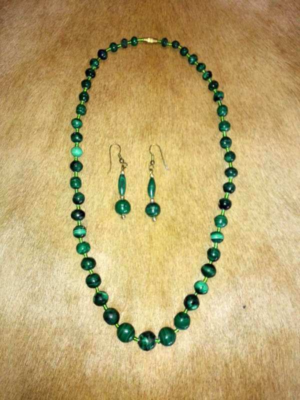 Malachite stone necklace earrings set