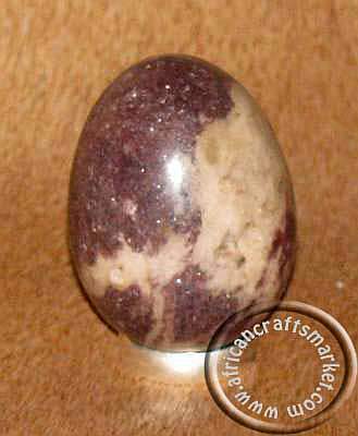 African stone egg - Amethyst 