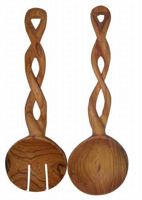 African cooking utensils