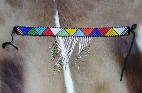 Zulu necklace - white African Zulu beaded necklace