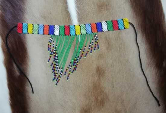 Zulu necklace - green African Zulu beaded necklace