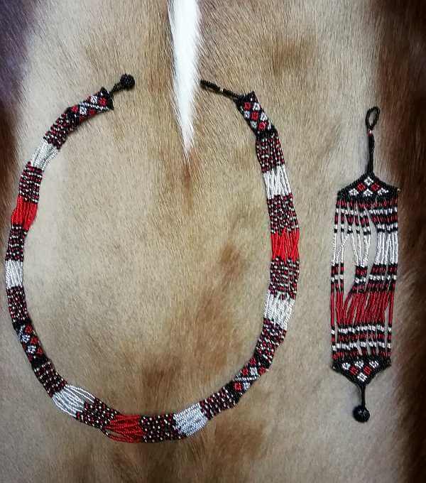 Zulu necklace set African Zulu beaded necklace set
