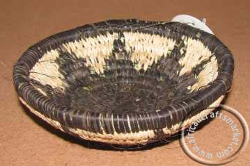Zulu nut basket