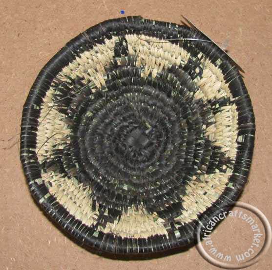 Zulu nut bowls