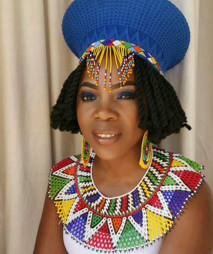 Zulu woamn jewelry African Zulu woman jewelry